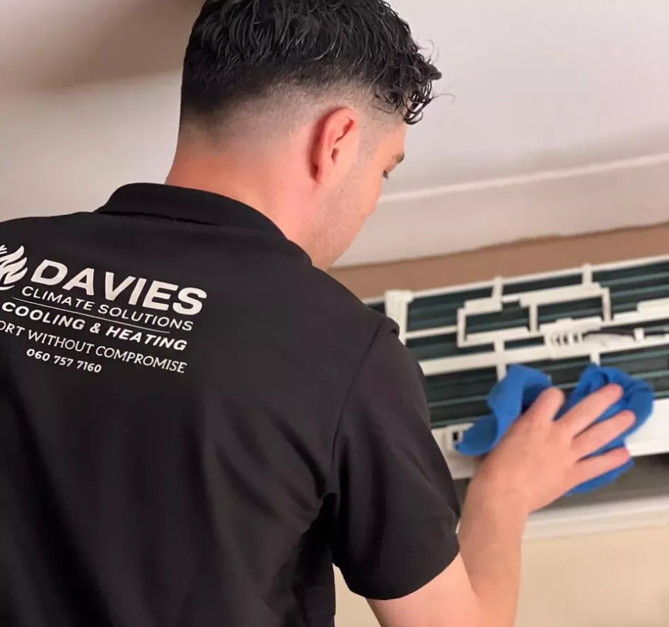 Air conditioning servicing and evaporator cleaning in Johannesburg