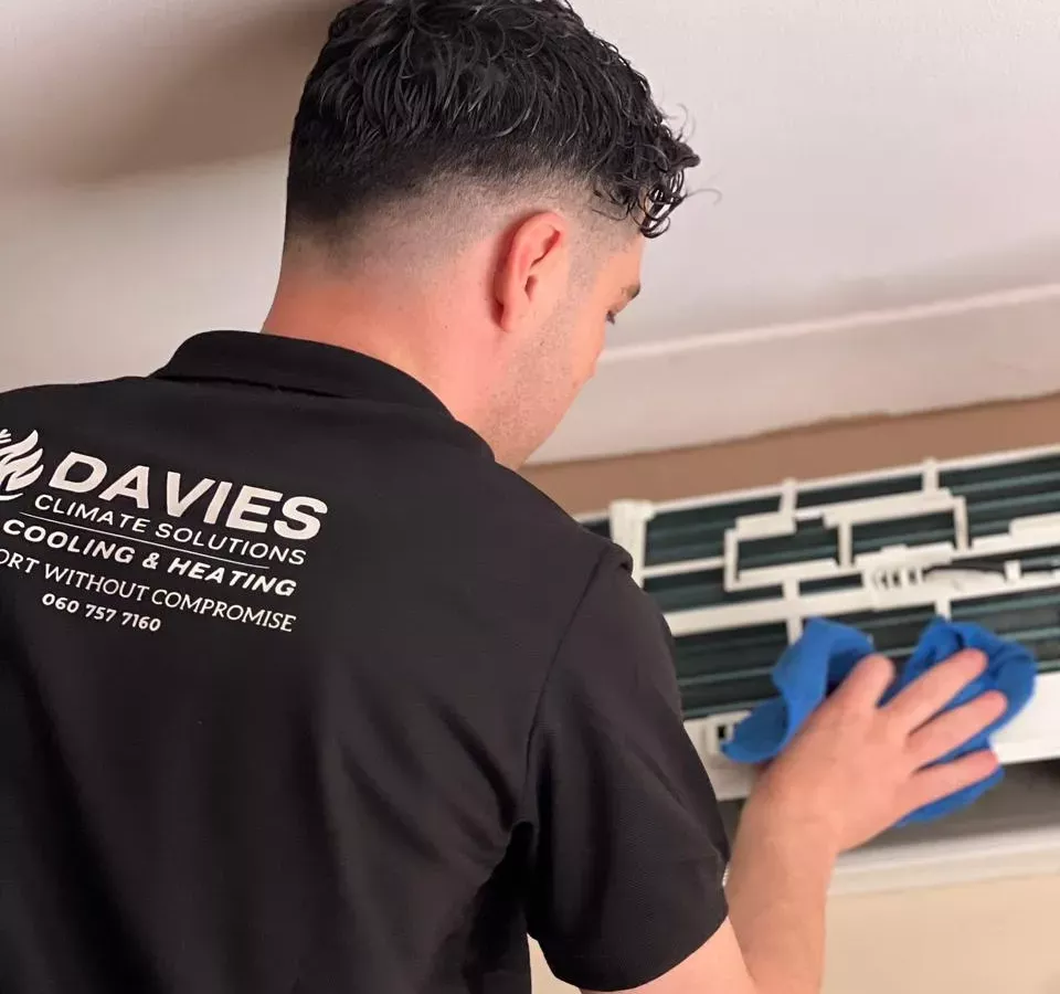 Air conditioning servicing and evaporator cleaning in Johannesburg
